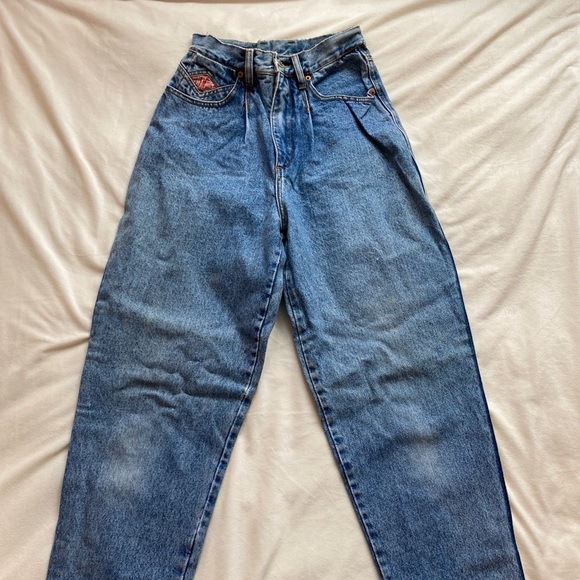 Vintage Bluenotes Mom Jeans - Picture 5 of 7